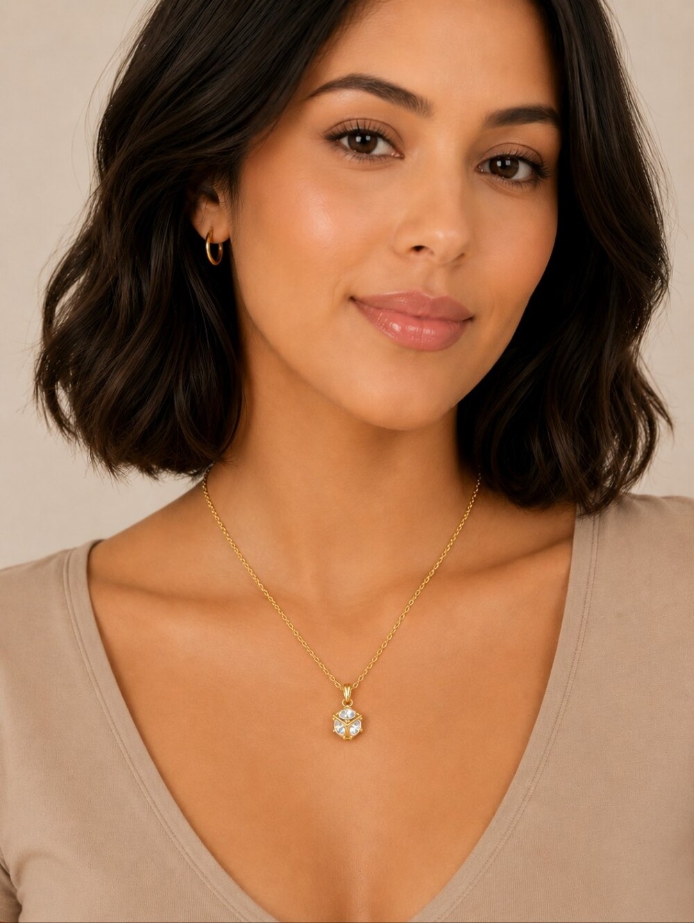 Vintage-Inspired ICING Crystal Cube Pendant Necklace